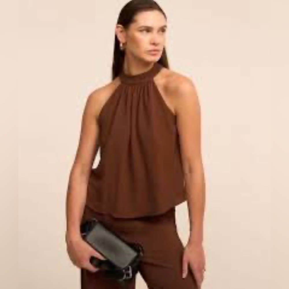 🤍🤎🌷Express Brown Halter Crop Top